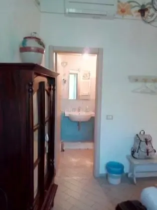 Tek Büyük Yataklı Oda (Scheggia di Sole)