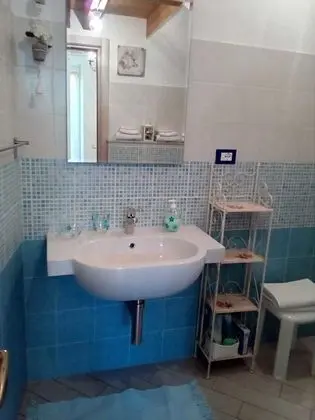 Tek Büyük Yataklı Oda (Scheggia di Sole)