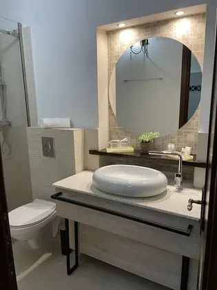 Basic Tek Büyük veya İki Ayrı Yataklı Oda, Penceresiz (Barisol)