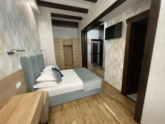 Tek Büyük Yataklı Oda