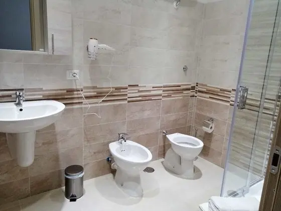 Comfort Üç Kişilik Oda, Özel Banyo