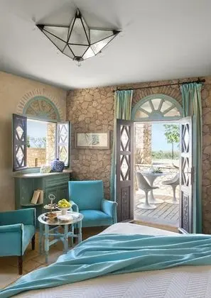 Panorama Room
