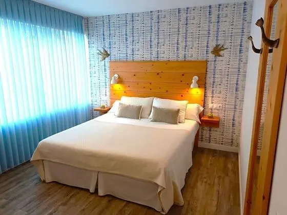 Standard Tek Büyük veya İki Ayrı Yataklı Oda, Banyolu/Duşlu