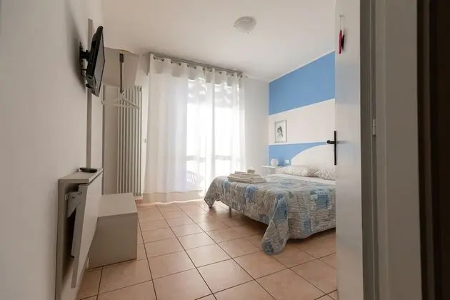 Panoramic Tek Büyük veya İki Ayrı Yataklı Oda