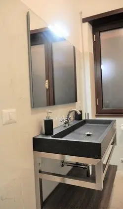 Tek Büyük Yataklı Oda (with extra bed)