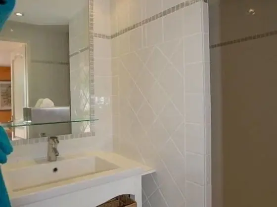 Comfort Apart Daire, Özel Banyo (La Suite Jaune)