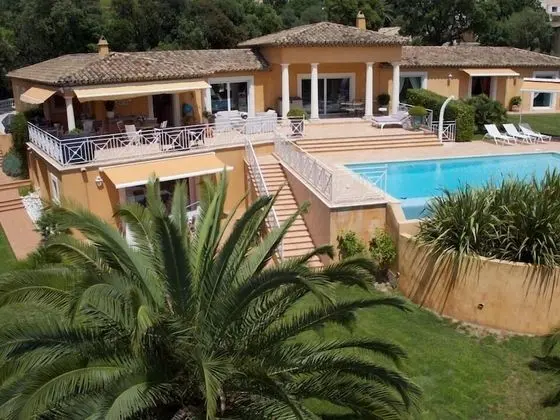 Comfort Apart Daire, Özel Banyo (La Suite Jaune)