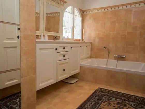 Deluxe Stüdyo, Özel Banyo (Chambre Orange)