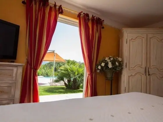 Deluxe Stüdyo, Özel Banyo (Chambre Orange)