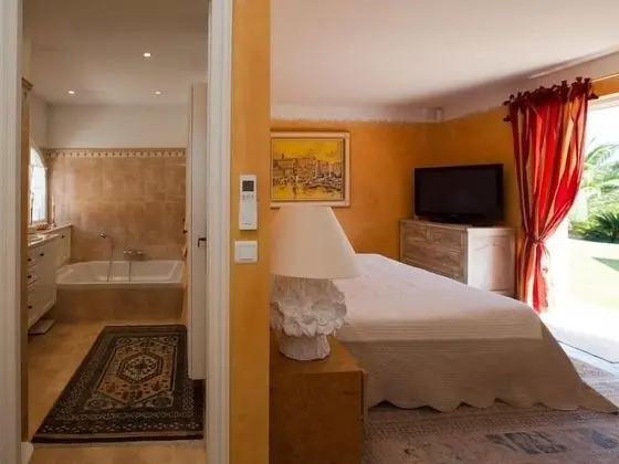 Deluxe Stüdyo, Özel Banyo (Chambre Orange)