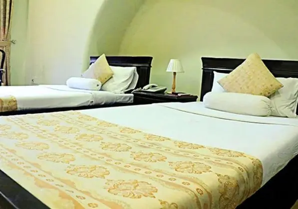 Deluxe Tek Büyük veya İki Ayrı Yataklı Oda