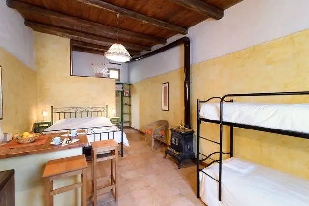 Comfort Tek Büyük veya İki Ayrı Yataklı Oda