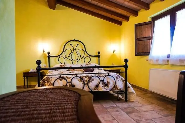 Dört Kişilik Oda, Kule