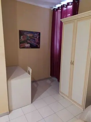 Büyük Yataklı Tek Kişilik Oda