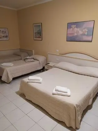 Tek Büyük veya İki Ayrı Yataklı Oda