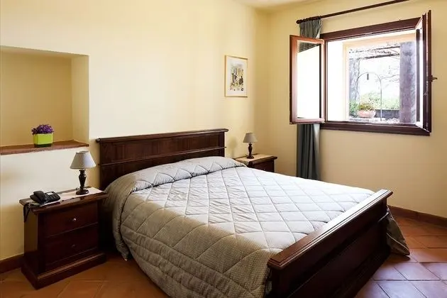 Tek Büyük veya İki Ayrı Yataklı Oda