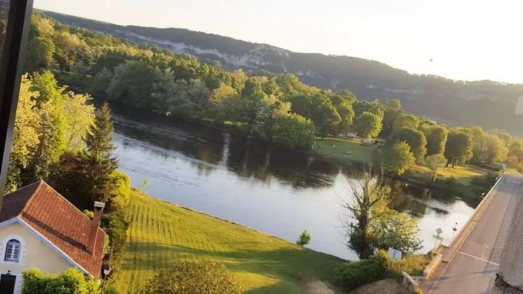 Superior Oda (with shower)