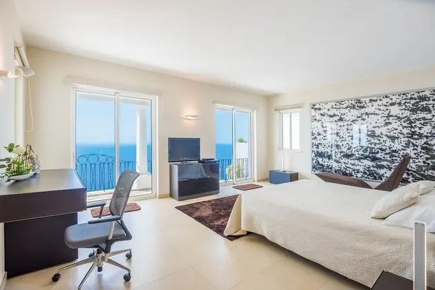 Villa, 4 Yatak Odası, Kişiye Özel Havuzlu, Deniz Manzaralı
