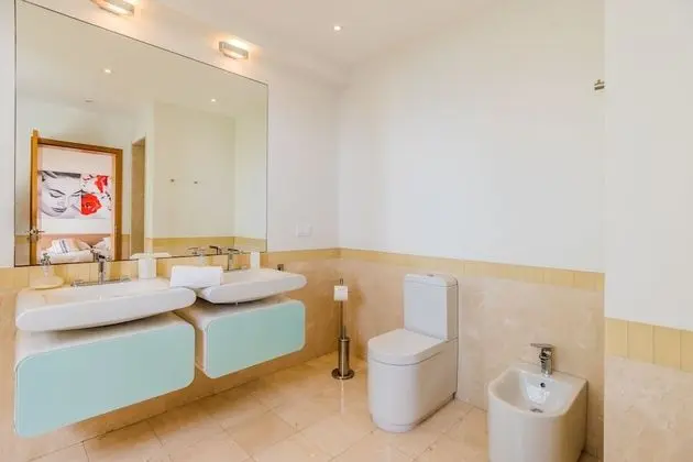 Villa, 4 Yatak Odası, Kişiye Özel Havuzlu, Deniz Manzaralı