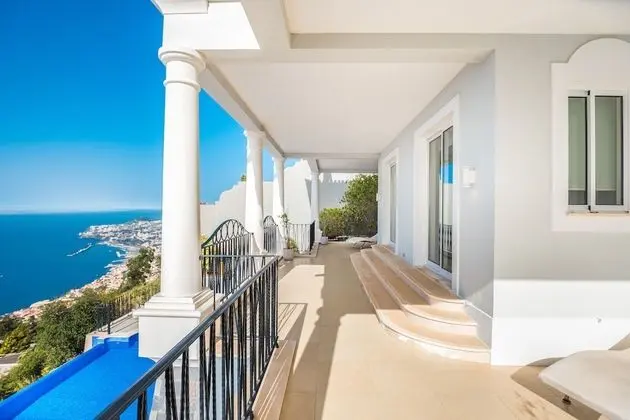 Villa, 4 Yatak Odası, Kişiye Özel Havuzlu, Deniz Manzaralı