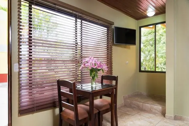 Pura Vida Cottage