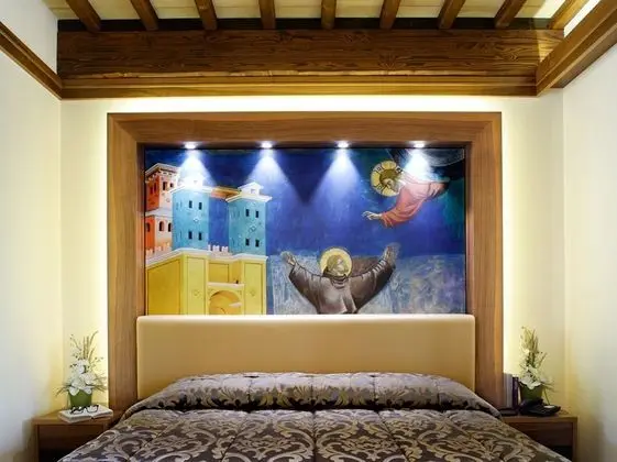 Superior Tek Büyük veya İki Ayrı Yataklı Oda