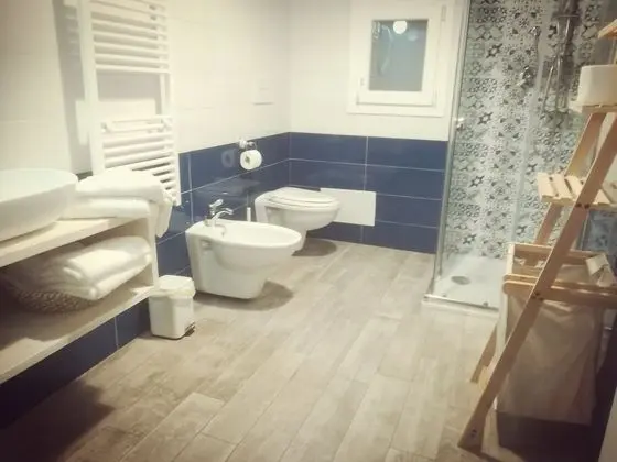 Dört Kişilik Oda, Balkon, Deniz Manzaralı