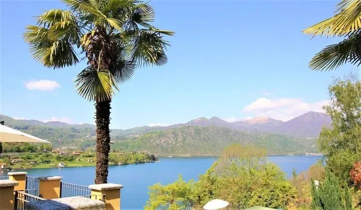 Apart Daire, 2 Yatak Odası, Şömine