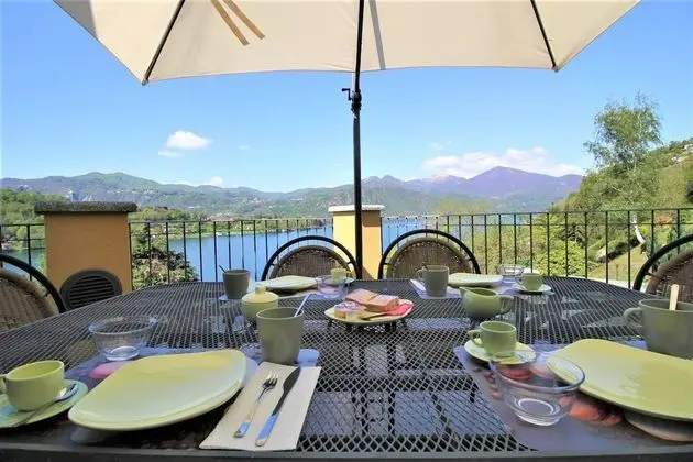 Apart Daire, 2 Yatak Odası, Şömine