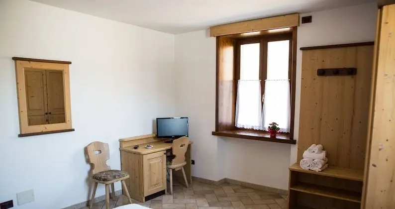 Tek Büyük Yataklı Oda