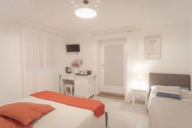 Deluxe Dört Kişilik Oda, 1 Yatak Odası, Havuz Manzaralı