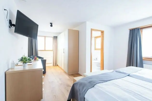 Comfort Tek Büyük Yataklı Oda