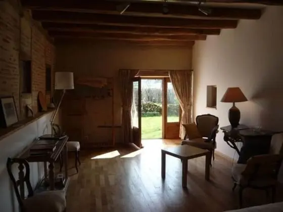 Tek Büyük Yataklı Oda, Bahçe Manzaralı (La Thibaude)