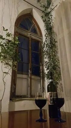 Standard Tek Büyük veya İki Ayrı Yataklı Oda, Ortak Banyo