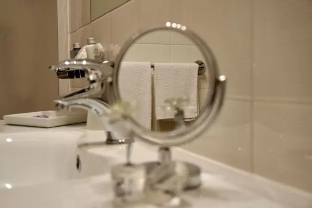 Economy Tek Büyük Yataklı Oda