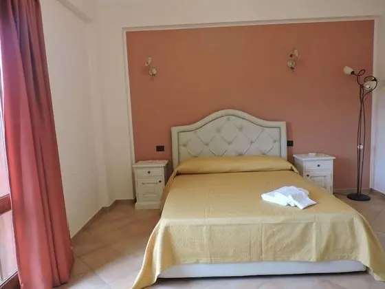 Comfort Tek Büyük Yataklı Oda, 1 Büyük (Queen) Boy Yatak, Sigara İçilmez