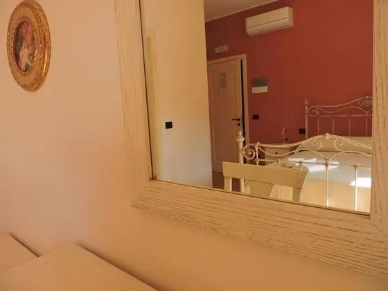 Tek Büyük Yataklı Oda, 1 Büyük (Queen) Boy Yatak, Sigara İçilmez, Bahçe Manzaralı