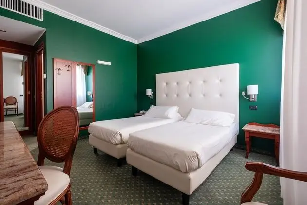 Standard Oda, 2 Tek Kişilik Yatak