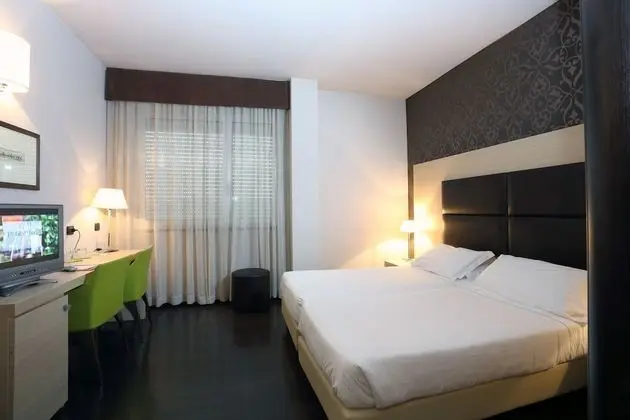 Standard Oda, 2 Tek Kişilik Yatak