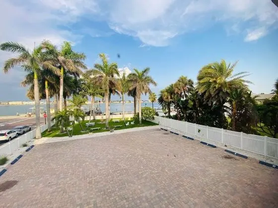 La Tortuga Suite 3