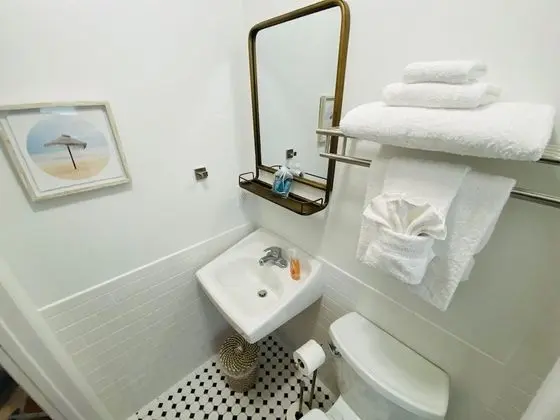 La Tortuga Suite 3