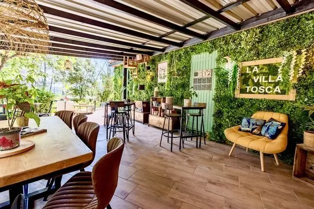 Superior Tek Büyük Yataklı Oda, Banyolu/Duşlu (Chambre Nature)
