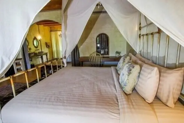 Bath Suite
