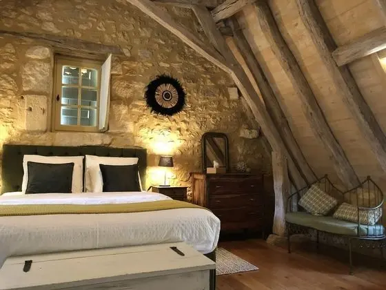 Luxury Tek Büyük Yataklı Oda