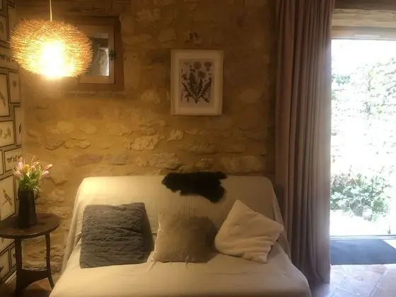 Luxury Tek Büyük Yataklı Oda