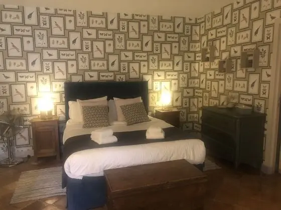 Luxury Tek Büyük Yataklı Oda