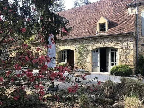 Luxury Tek Büyük Yataklı Oda