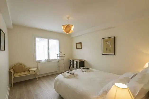 Superior Kır Evi, Banyolu/Duşlu (Agnés Sorel)