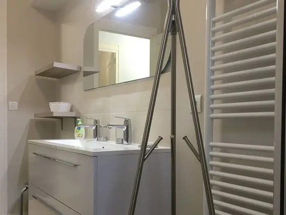 Superior Kır Evi, Banyolu/Duşlu (Agnés Sorel)