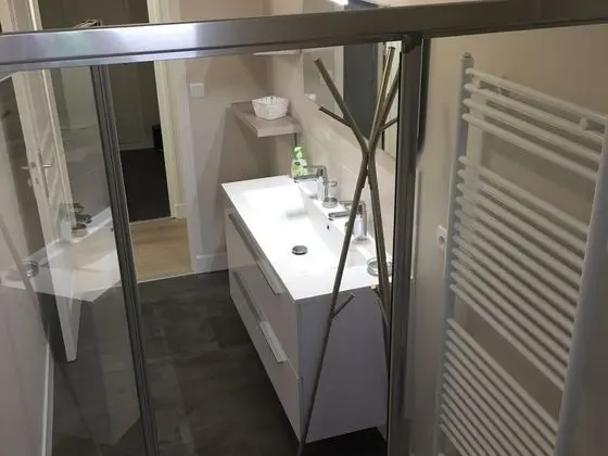 Superior Kır Evi, Banyolu/Duşlu (Agnés Sorel)